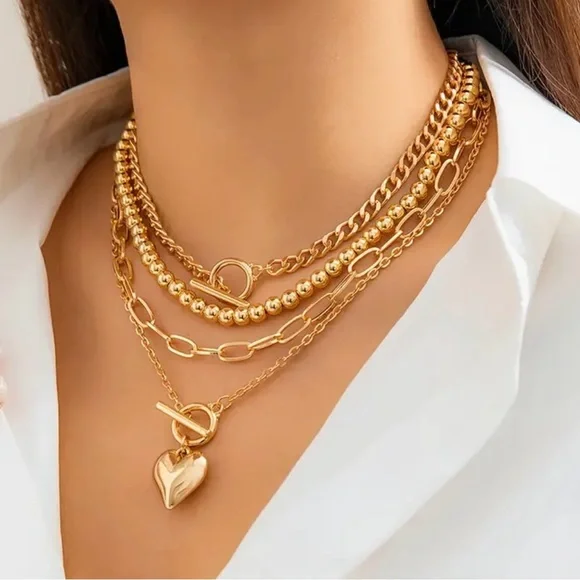 Gold Layered Heart Pendant Necklace - Picture 5 of 5